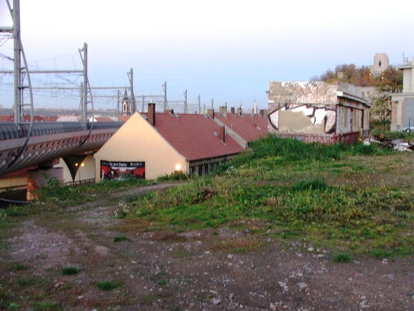 The photo for Částečně vyřešené: Napojení Vítkovské cyklostezky - Husitská - Divadlo Ponec.